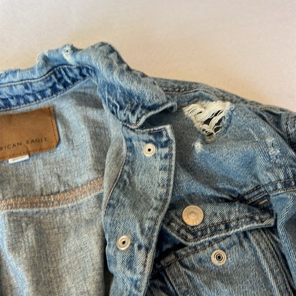 American Eagle Distressed Denim Jacket Women’s XS - Picture 7 of 13